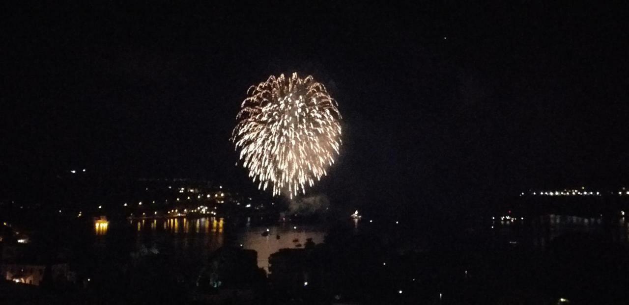 Vue Mer Exceptionnelle Entre Nice Et Monaco ヴィルフランシュ・シュル・メール エクステリア 写真
